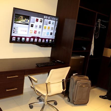 Business Class Prim'S Hotel Jaén Eksteriør billede